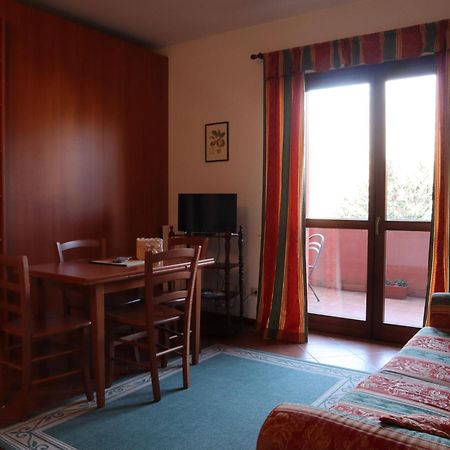 Relais Ca Nova Guest House Bogogno Buitenkant foto
