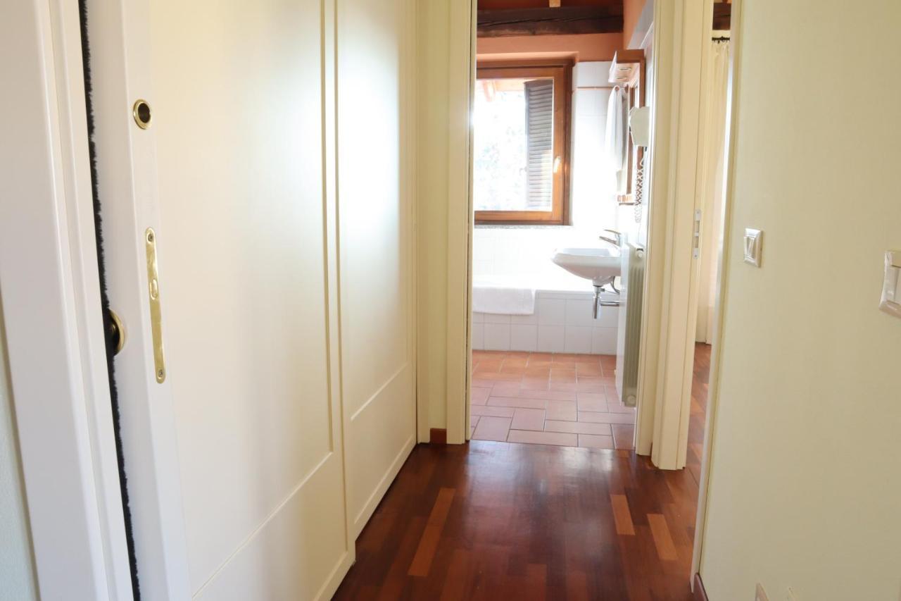 Relais Ca Nova Guest House Bogogno Buitenkant foto