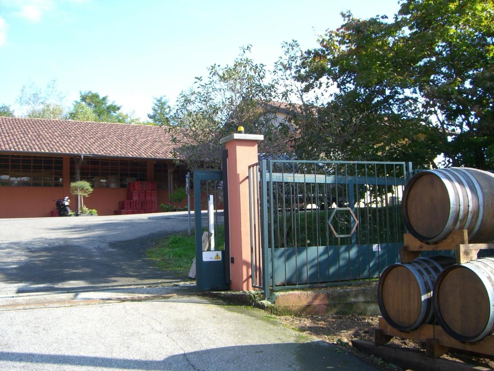 Relais Ca Nova Guest House Bogogno Buitenkant foto