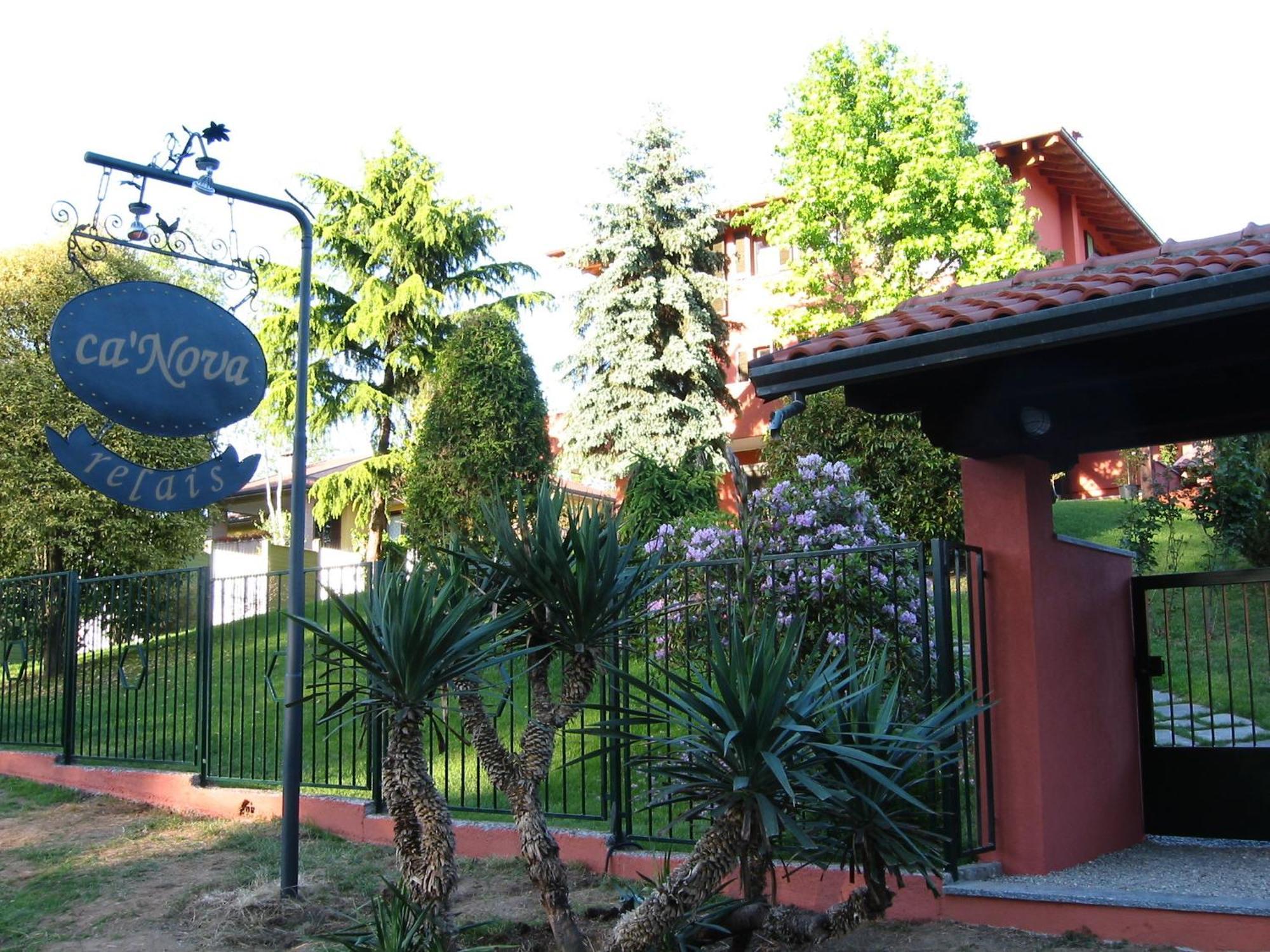 Relais Ca Nova Guest House Bogogno Buitenkant foto